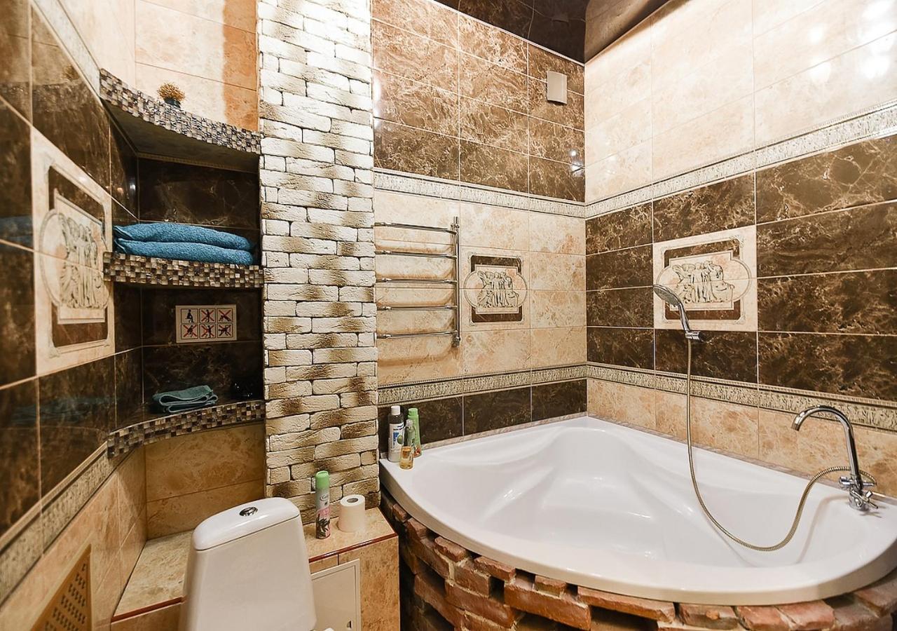 Apartment In Sacyjalistycnaja 39 Hrodna Kültér fotó